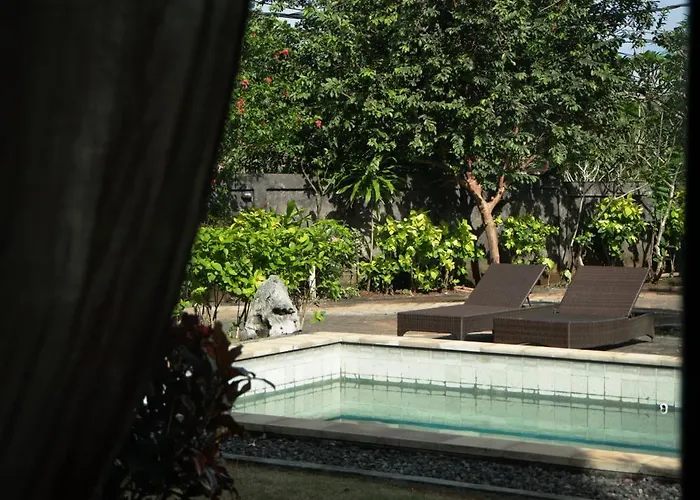 Sentana Hotel